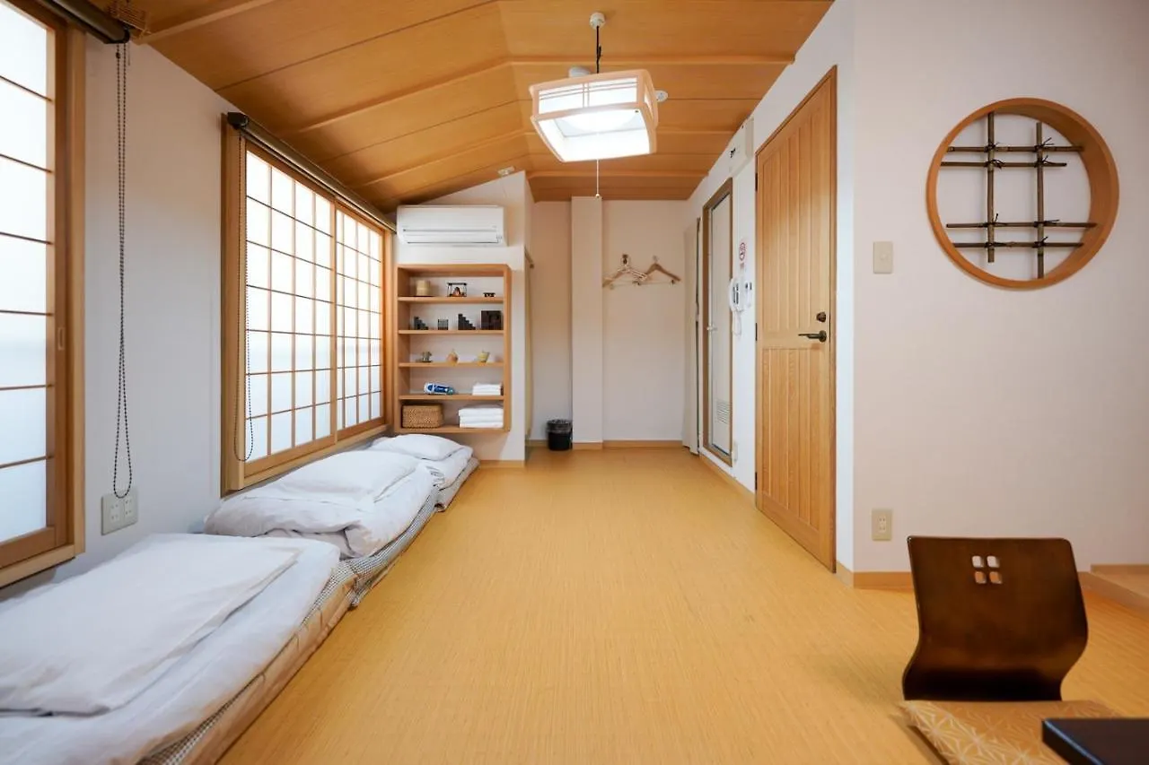 **  Hotel July Osaca Japão