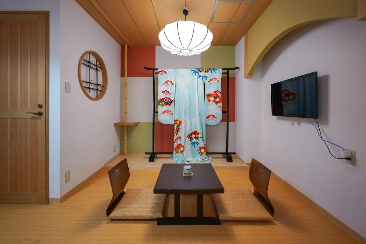 **  Hotel July Osaca Japão